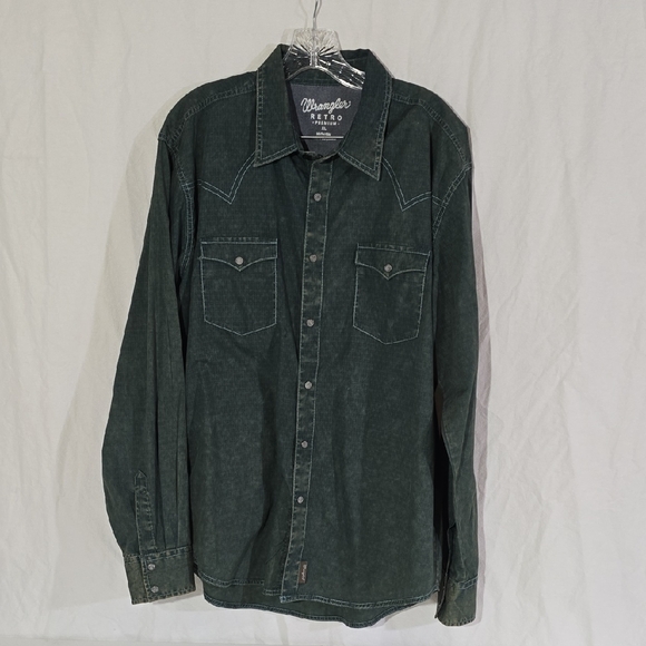 Wrangler Men's Dark Green Casual Shirt - Picture 1 of 8